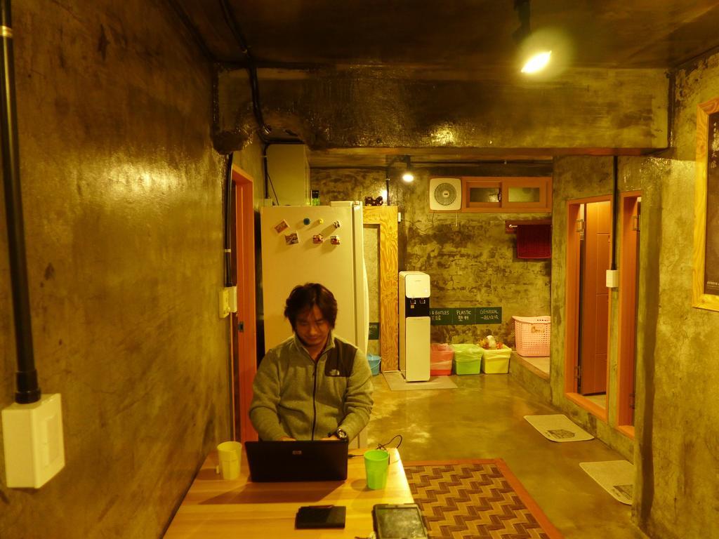 Hostel Bong Backpackers Seoul Zimmer foto