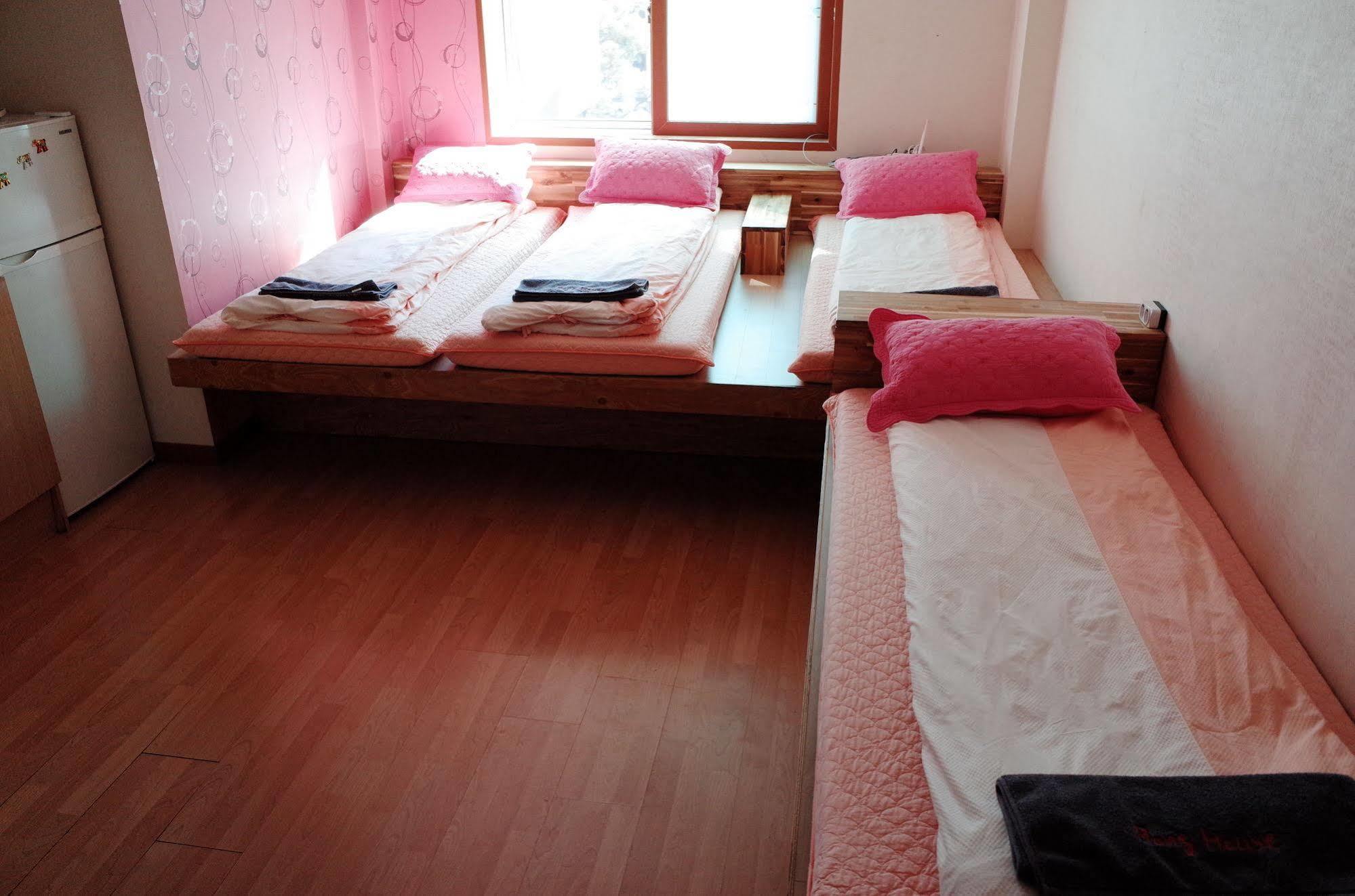 Hostel Bong Backpackers Seoul Exterior foto