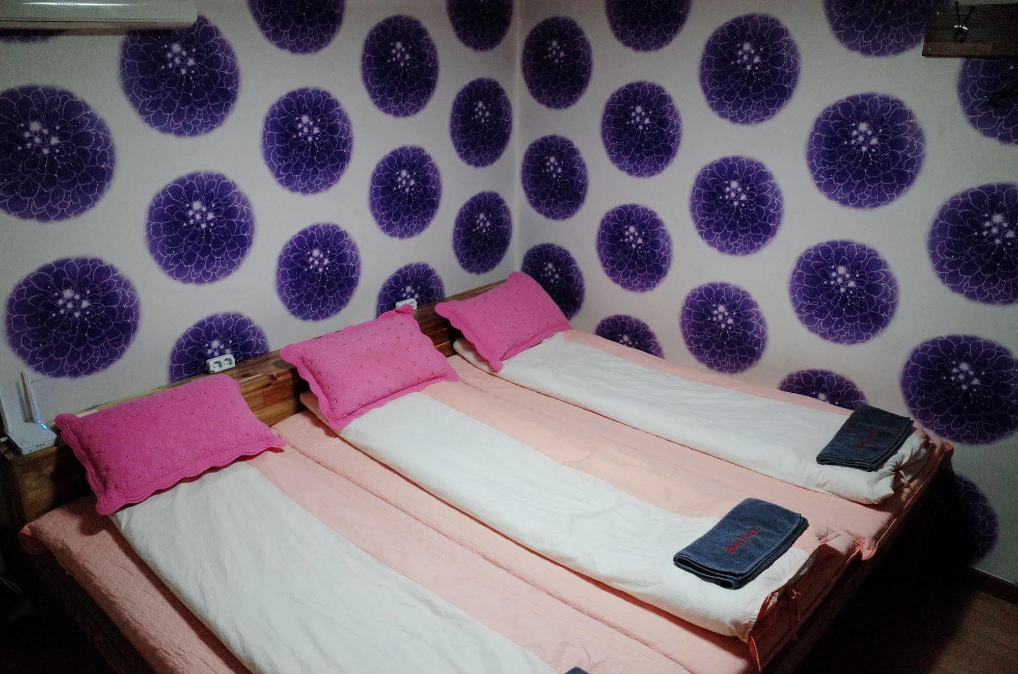 Hostel Bong Backpackers Seoul Exterior foto